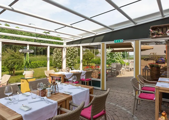 Fletcher Hotel-restaurant Zevenbergen-moerdijk 酒店