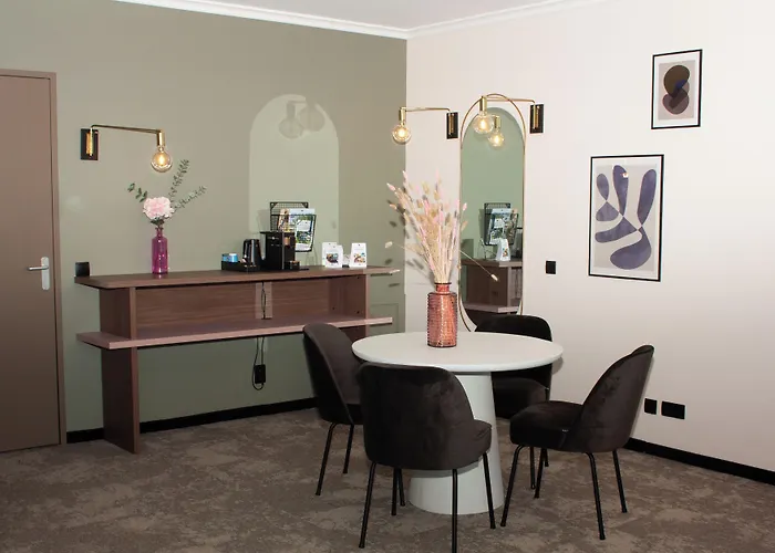 Fletcher Hotel-restaurant Zevenbergen-moerdijk 酒店