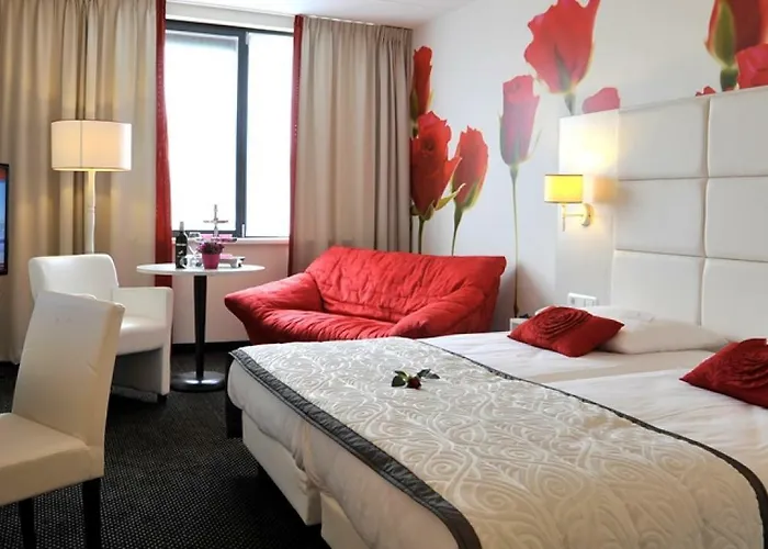 Fletcher Hotel-restaurant Zevenbergen-moerdijk 酒店 泽文伯根