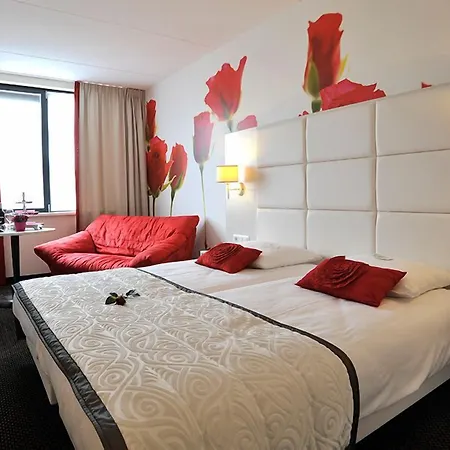 Fletcher Hotel-restaurant Zevenbergen-moerdijk Hotel 4*