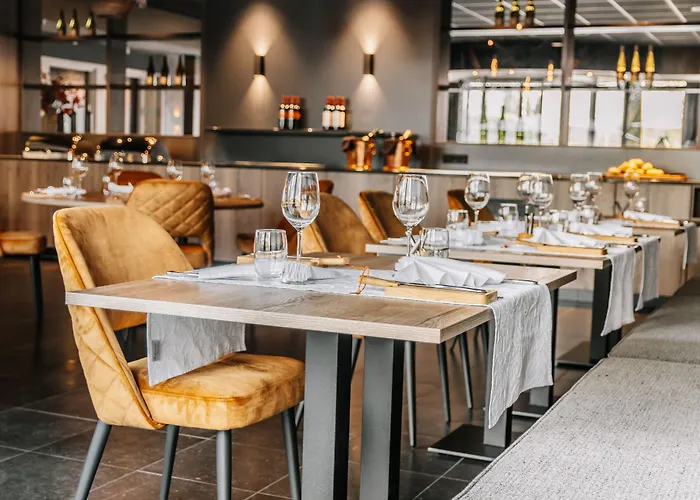 Hotel Fletcher Hotel-restaurant Zevenbergen-moerdijk 4*